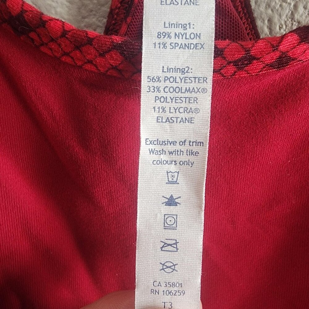 Lululemon Athletica Tank Top Womens Size 2 Red Power Y Shelf Bra Racerback Yoga - Picture 5 of 9
